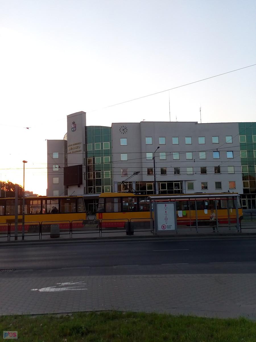Kontrola czasu na bemowskim ratuszu