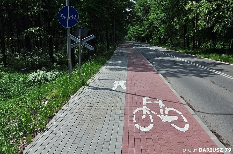 Mysłowice Słupna - Droga rowerowa na ulicy stadionowa