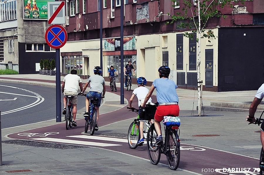 Katowice - Droga rowerowa na ulicy Wincklera