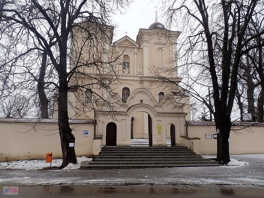 Końskowola. Kościół pw. Znalezienia Krzyża Św. i Św. Andrzeja