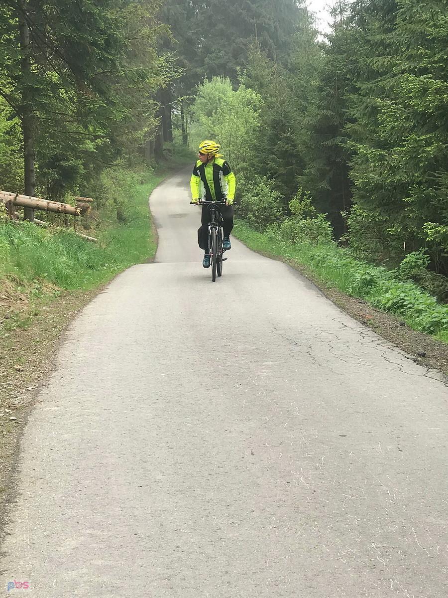 sporo podjazdów