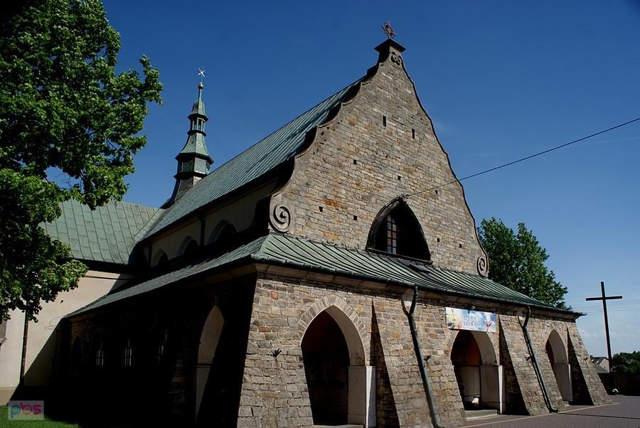 Parafia św. Stanisława Męczennika w Chlewiskach