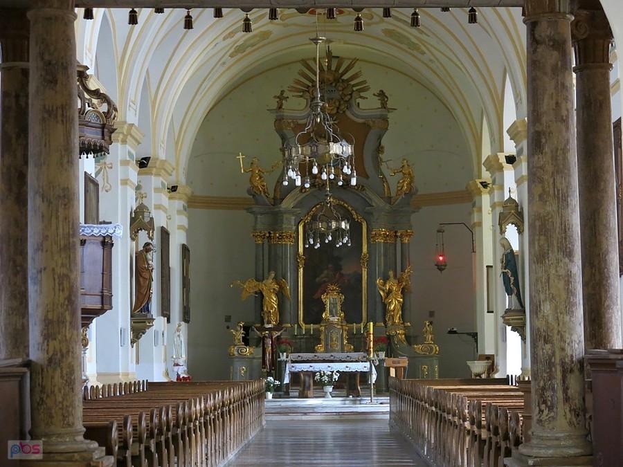 Wnętrze kościoła w Bisztynku