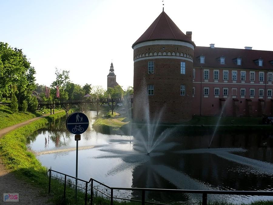 Pod zamkiem w Lidzbarku Warmińskim