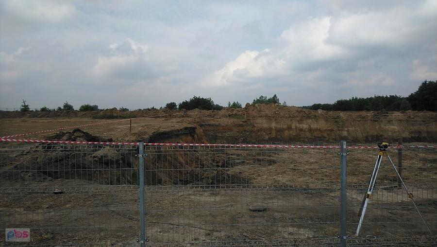 Początek budowy na Wirażowej przy lotnisku Okęcie