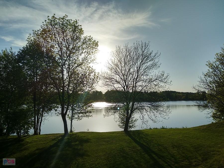 W Miłkowie nad jezorem