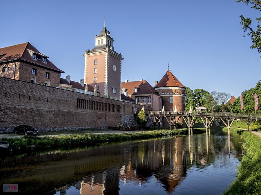 Pod zamkiem w Lidzbarku Warmińskim