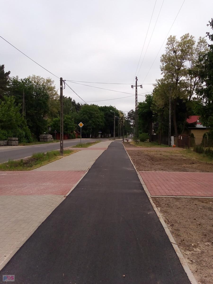 Nowa ddr w stronę Sierakowa.