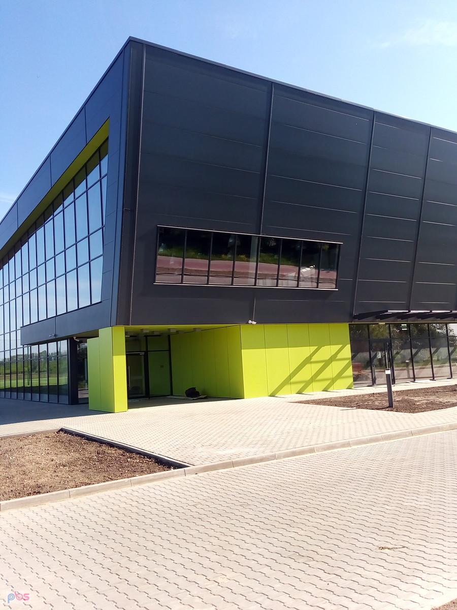 Hala w Kaputach chyba jeszcze nie jest gotowa