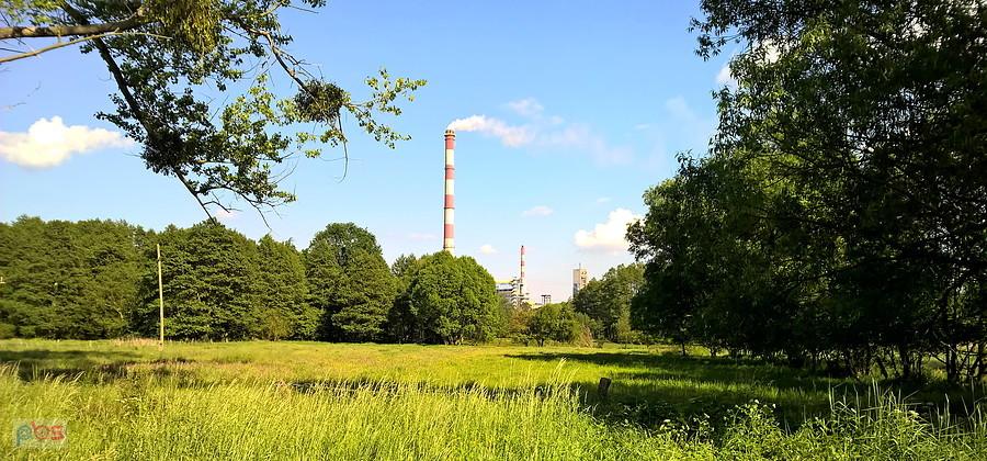 Widok z Wieńkowa na Kombinat Azoty Police.