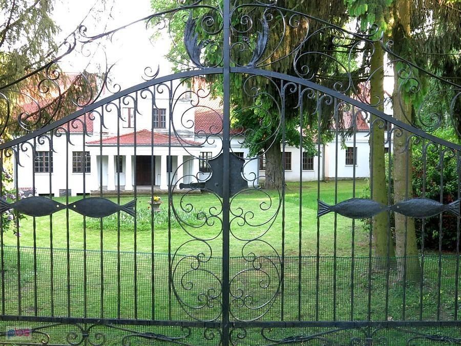 Między Walichnowami a Gorzędziejem