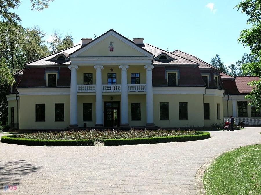 Słupia - pałac z 1925r.