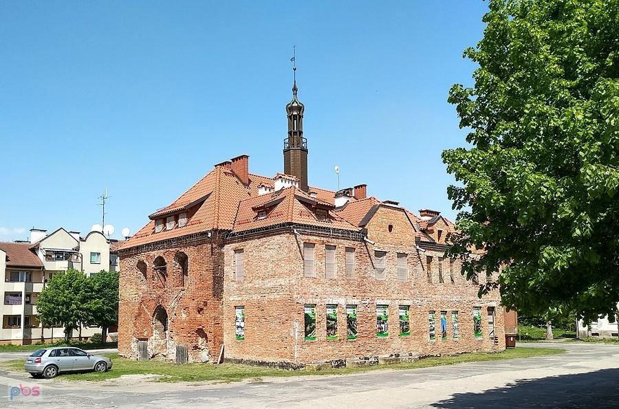 Ratusz w Pieniężnie