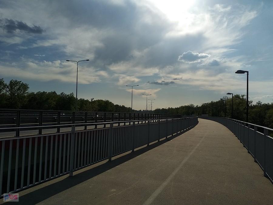 Słońce za chmurami