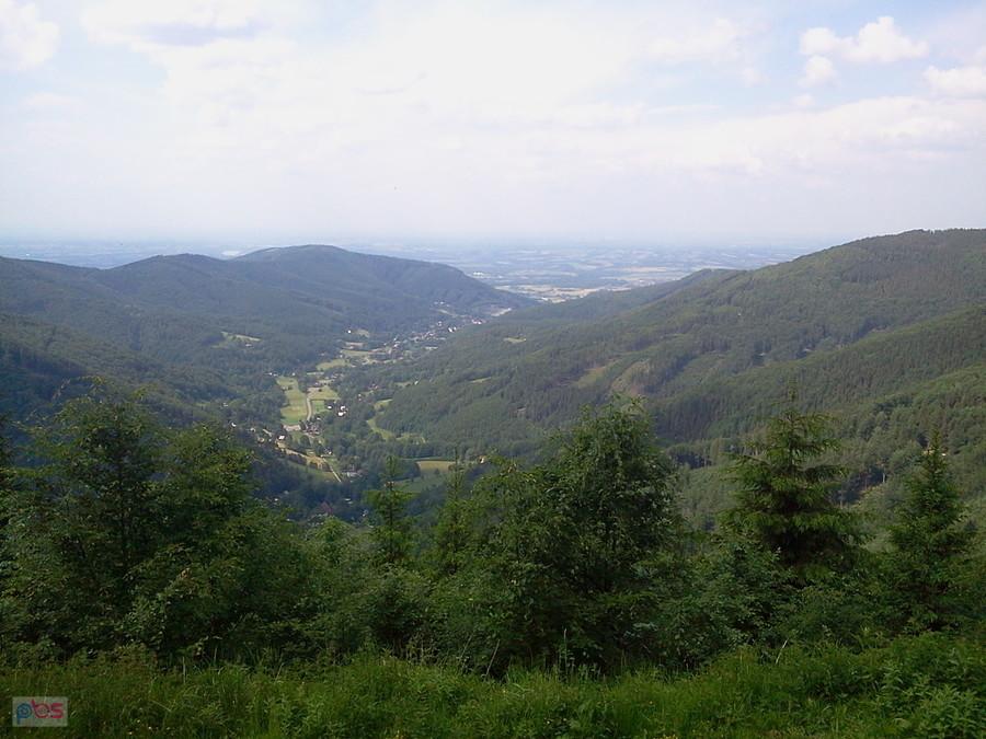 widok na dolinę Rzeki