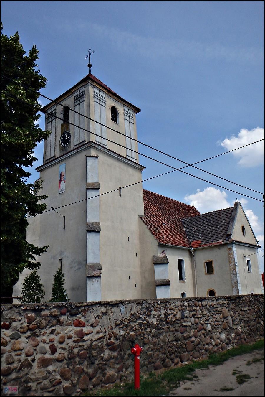 Kościół w Przylesiu z zewnątrz