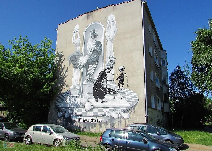 Mural "Kogucie jajo" na kamienicy Racławicka 17