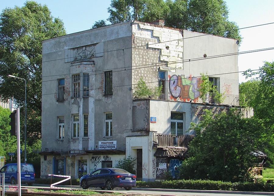 Dom Pod Skarabeuszami czeka na lepsze czasy
