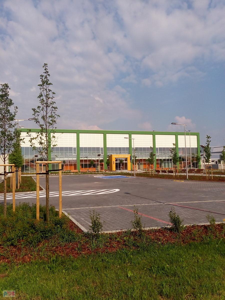 Hala sportowa w Zielonkach już oddana