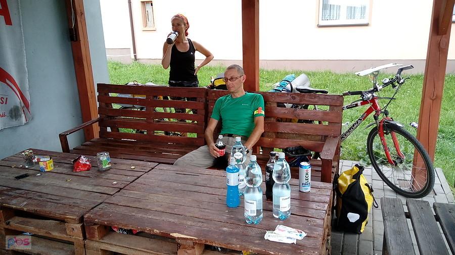Popas w oczekiwaniu na koniec burzy