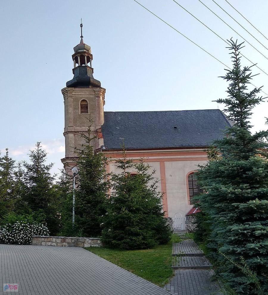 Kościół pw. św. Maternusa w Sosnowej