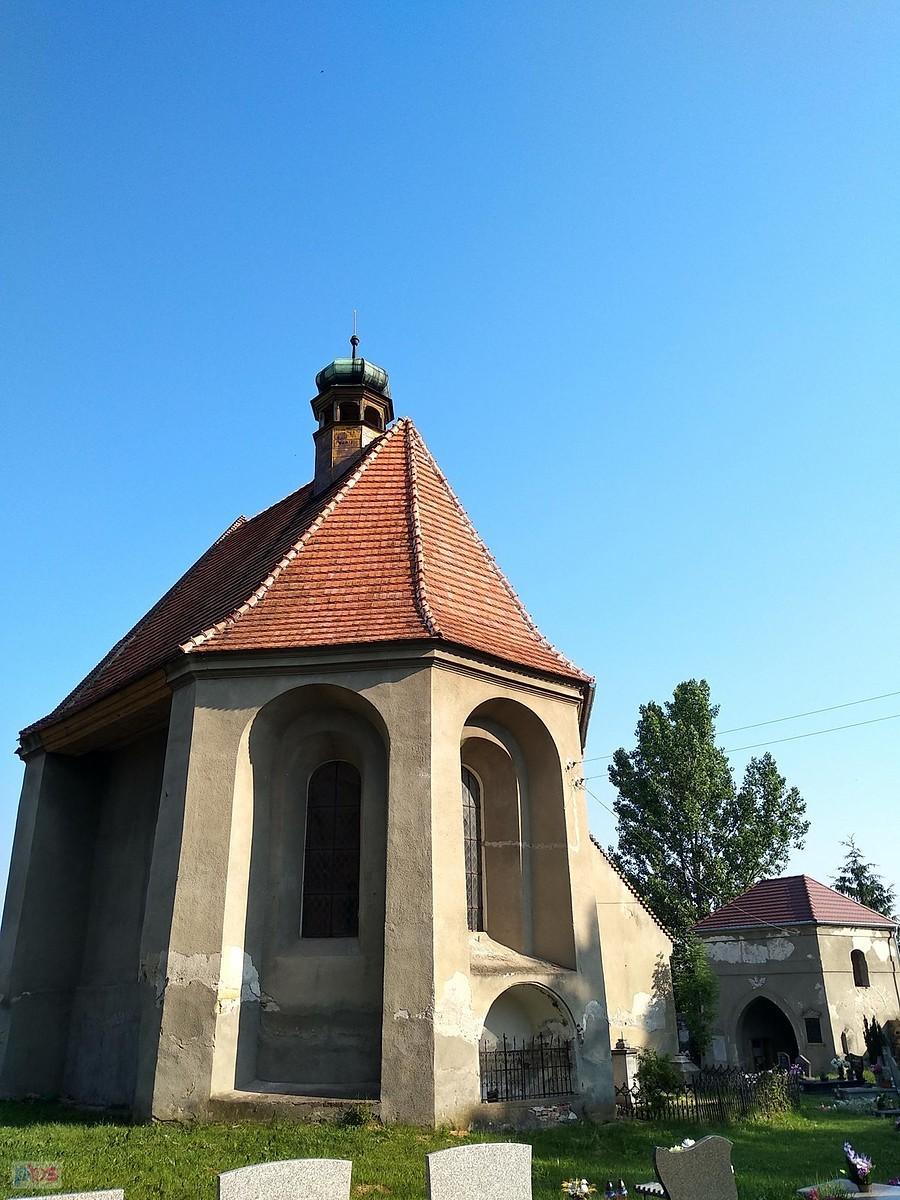 Jaszkowa Dolna - kaplica cmentarna
