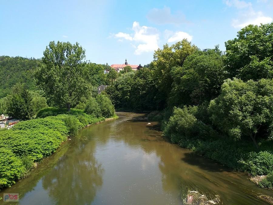 Nysa Kłodzka w okolicach Barda