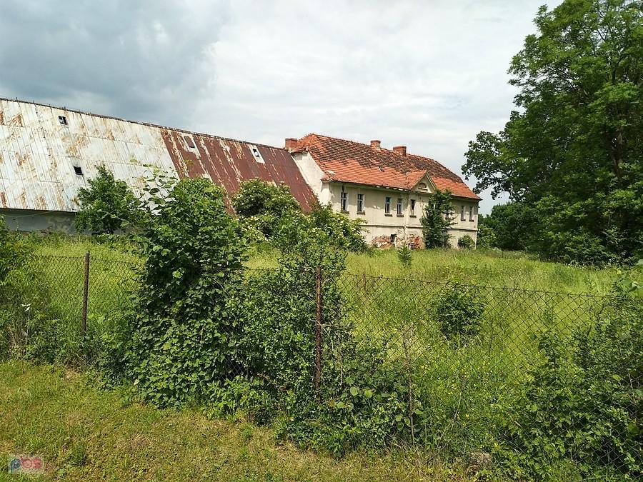 Dworek w Starkowie