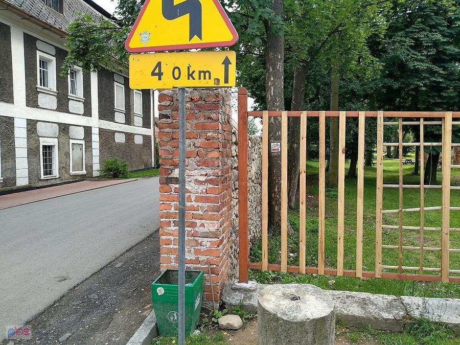 Jak poprawnie oznaczyć szlak tak by każdy to zauważył ;)