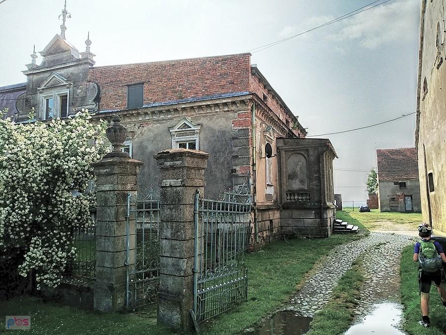 Unikowice - pałac