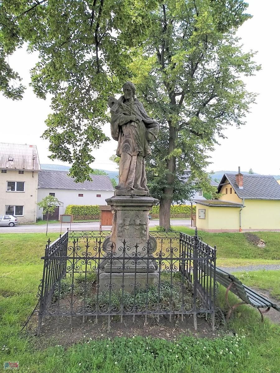 Bílá Voda - na centralnym placu