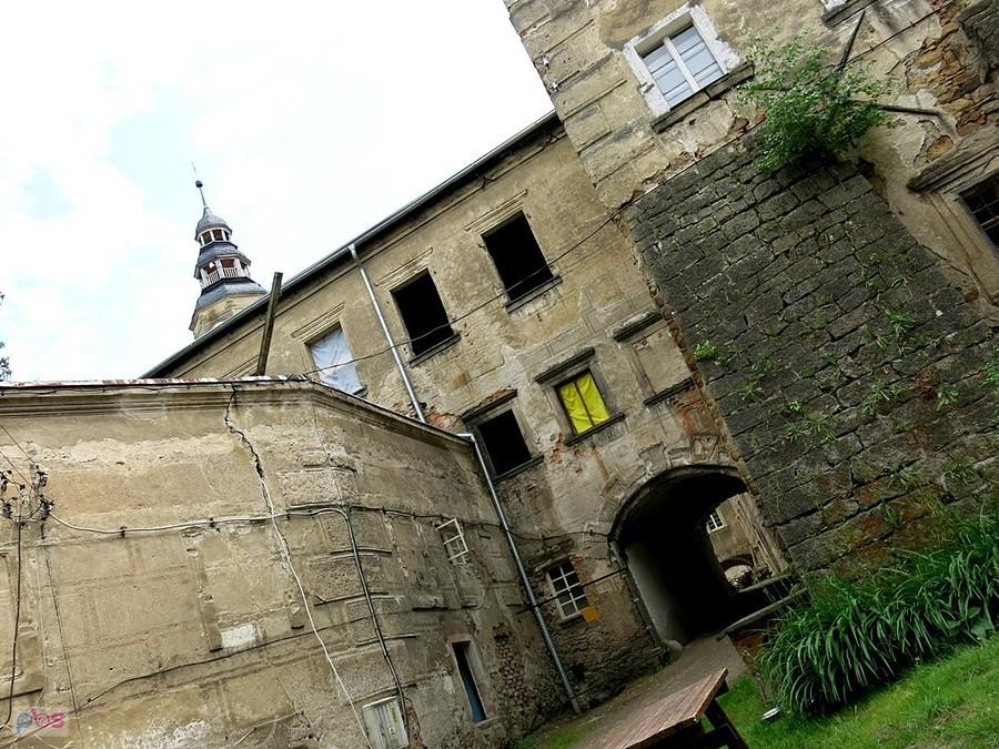 Gorzanów - ruiny z XVI w.