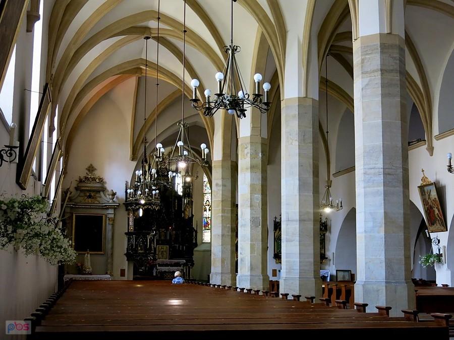 Wnętrze kościoła - Bystrzyca Kłodzka