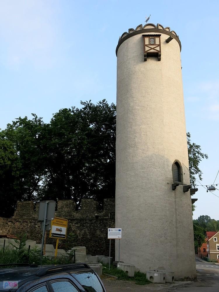 Jedna z baszt w Paczkowie