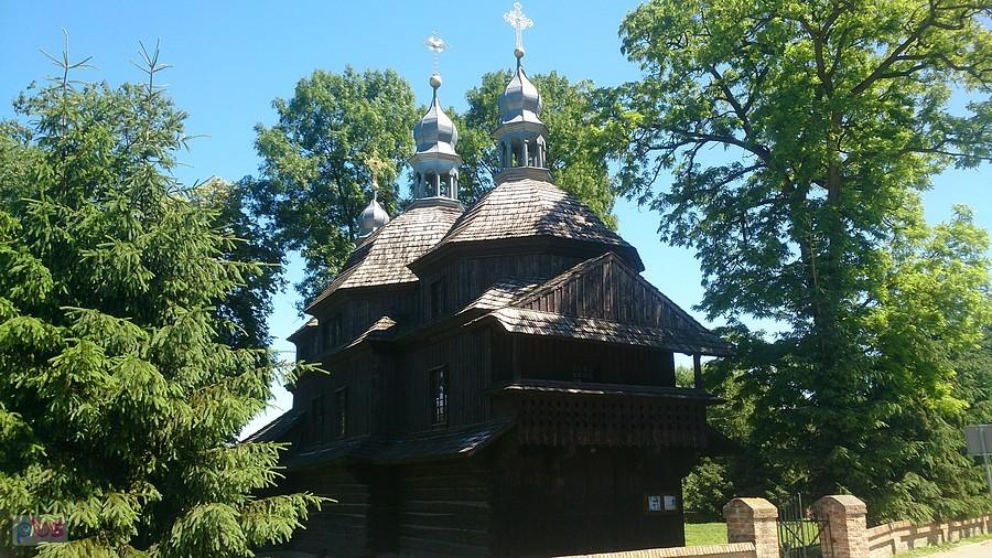 Drewniany kościółek