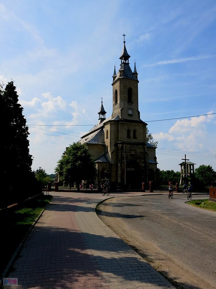 Libiszów - pod kosciołem