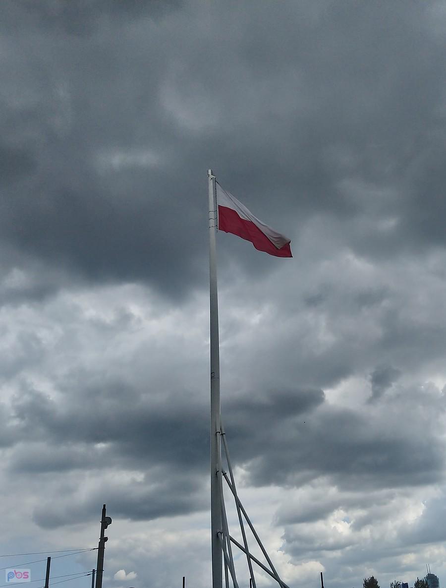 Biało - czerwone, to barwy niezwyciężone!