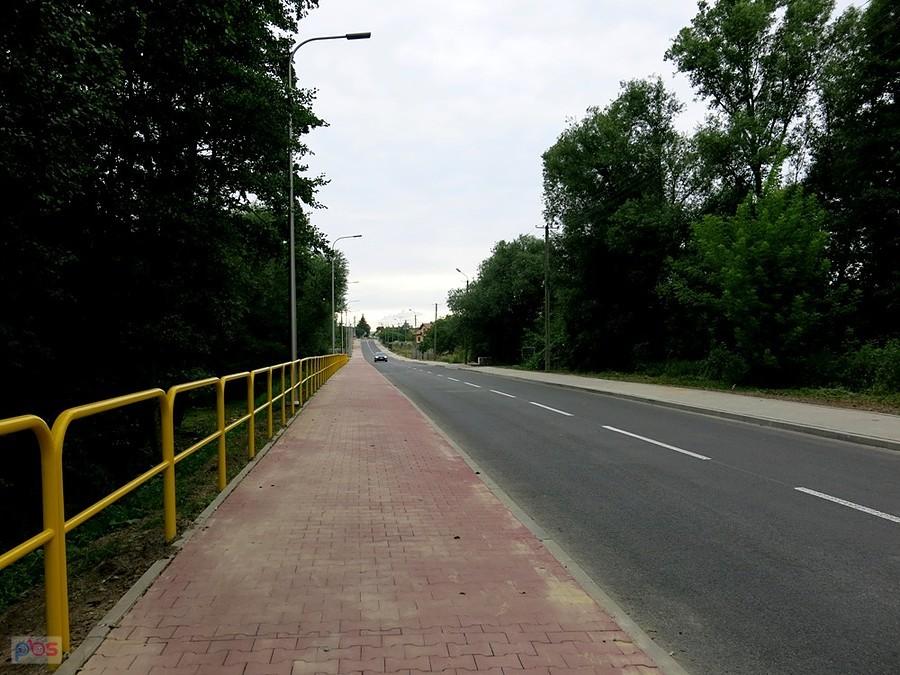 Nowa DDR-ka na ul. Mostowej - nierówna :(