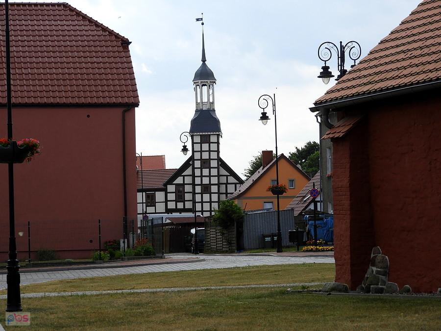 Nowe Warpno - kościół.