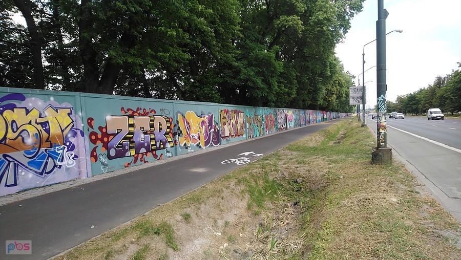 Mur Wyścigów Konnych na Służewcu