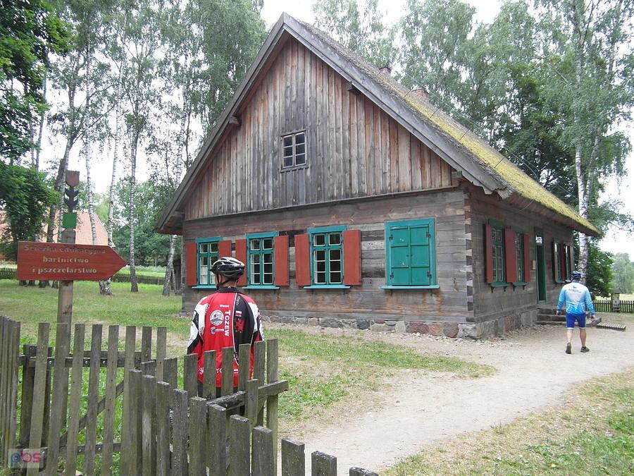 Skansen w Olsztynku