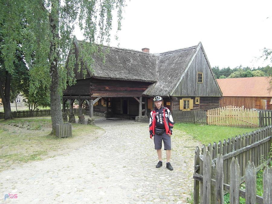 Skansen w Olsztynku