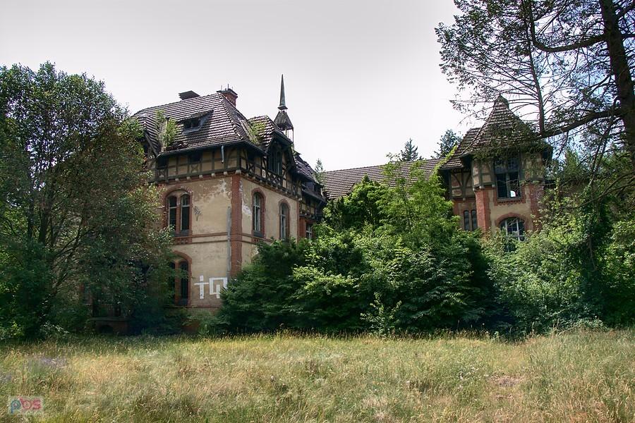 w takim stanie są teraz te niegdyś wspaniałe obiekty