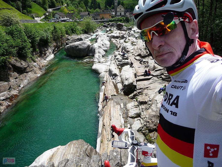 Tour doliną Valle Verzasca