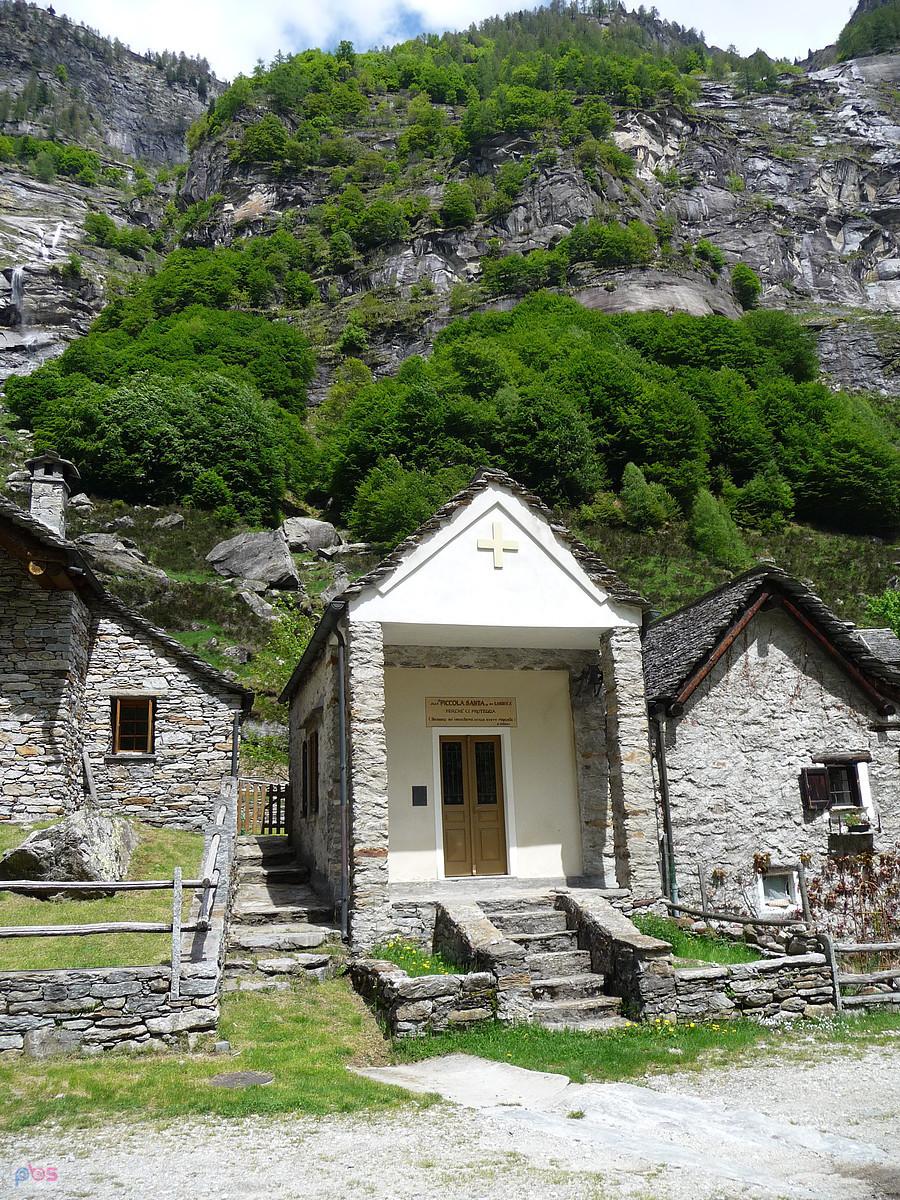 Tour doliną Valle Verzasca
