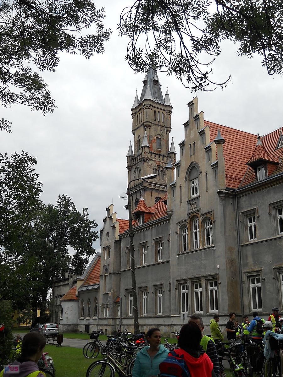 wieża- a jest księżniczka? Albo książę?