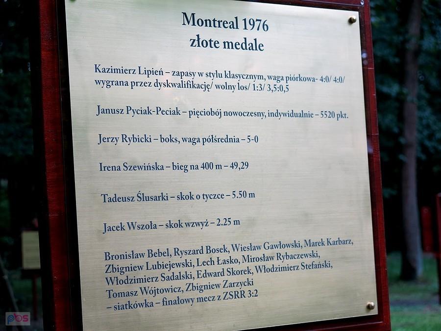 W alejkach Parku Olimpijczyków w Spale