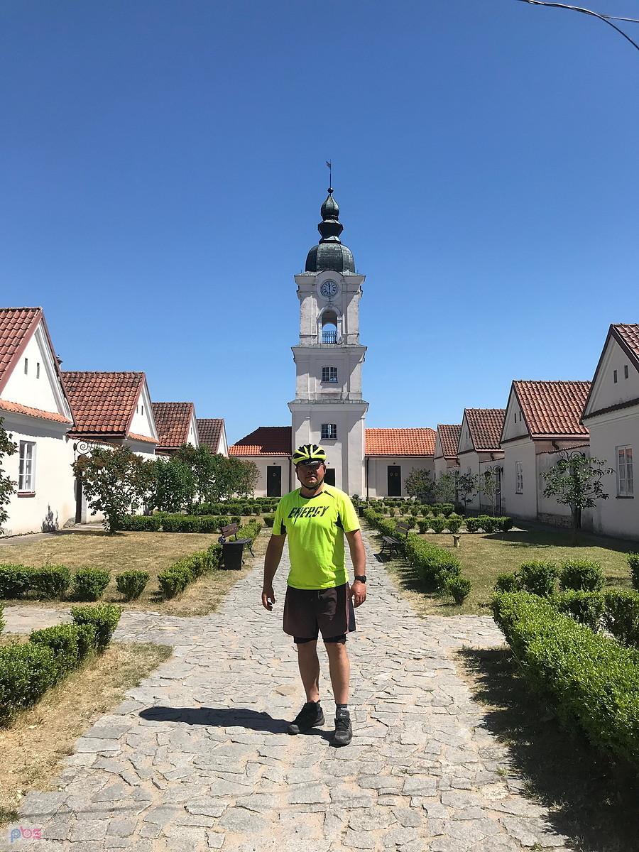 dziedziniec eremitów