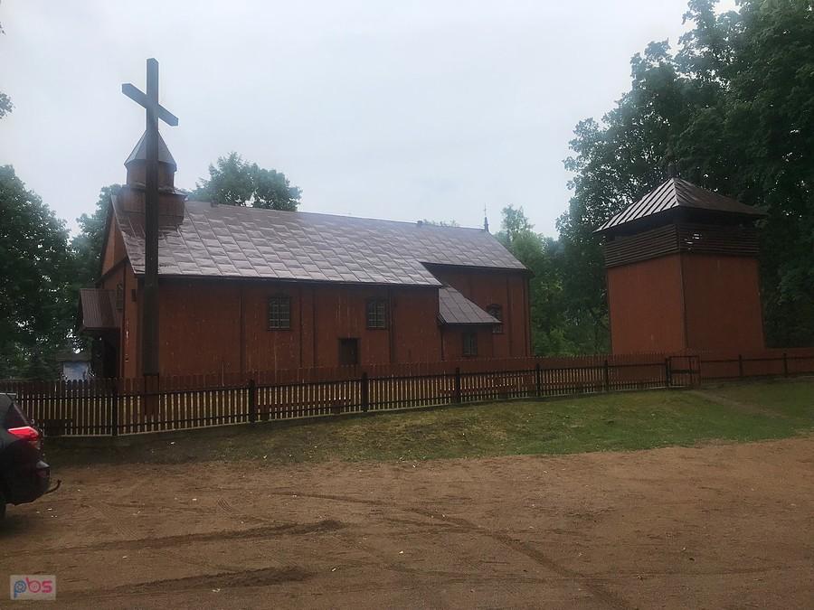 kościółek w Studzienicznej