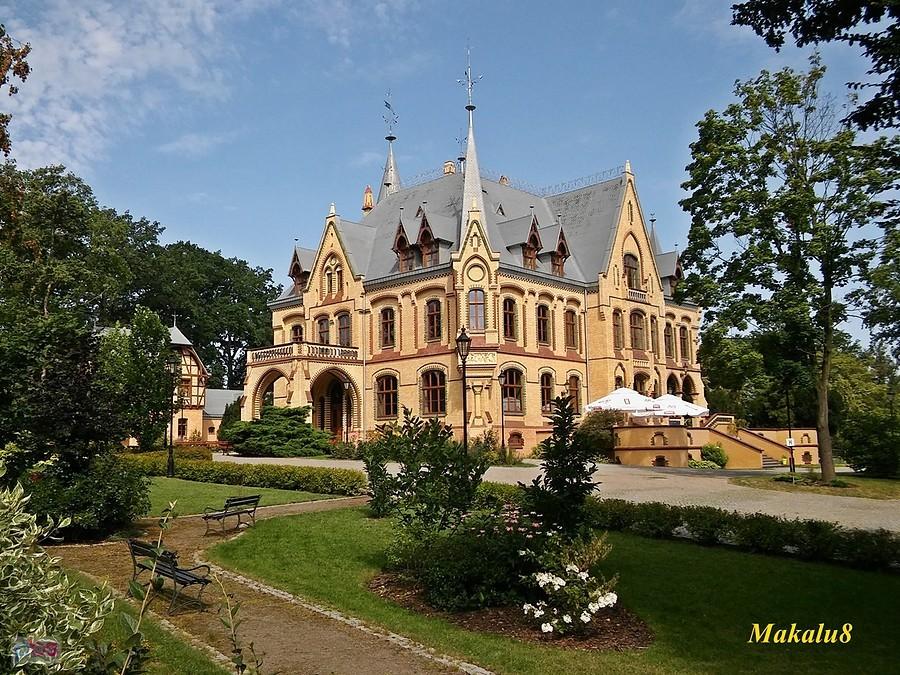 Pałac w Większycach